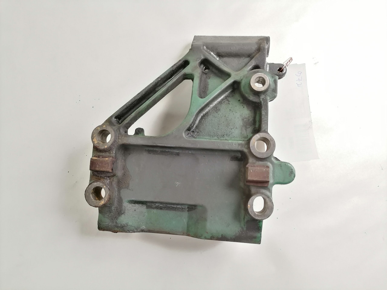 Volvo Generaatori kandur 20922883 - Lichtmaschine für LKW: das Bild 4 Volvo Generaatori kandur 20922883 - Lichtmaschine für LKW: das Bild 4