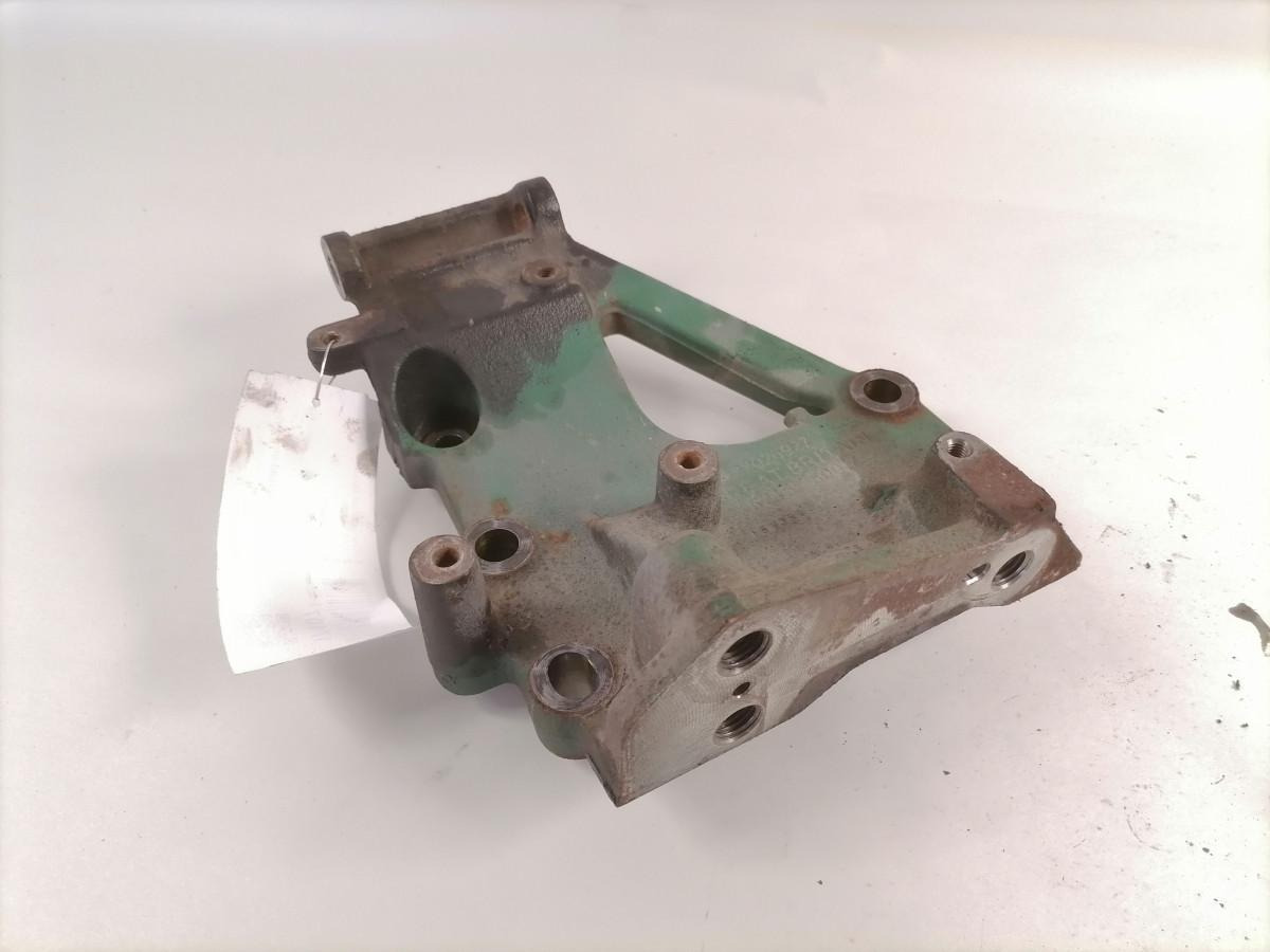 Volvo Generaatori kandur 22026927 - Lichtmaschine für LKW: das Bild 2 Volvo Generaatori kandur 22026927 - Lichtmaschine für LKW: das Bild 2