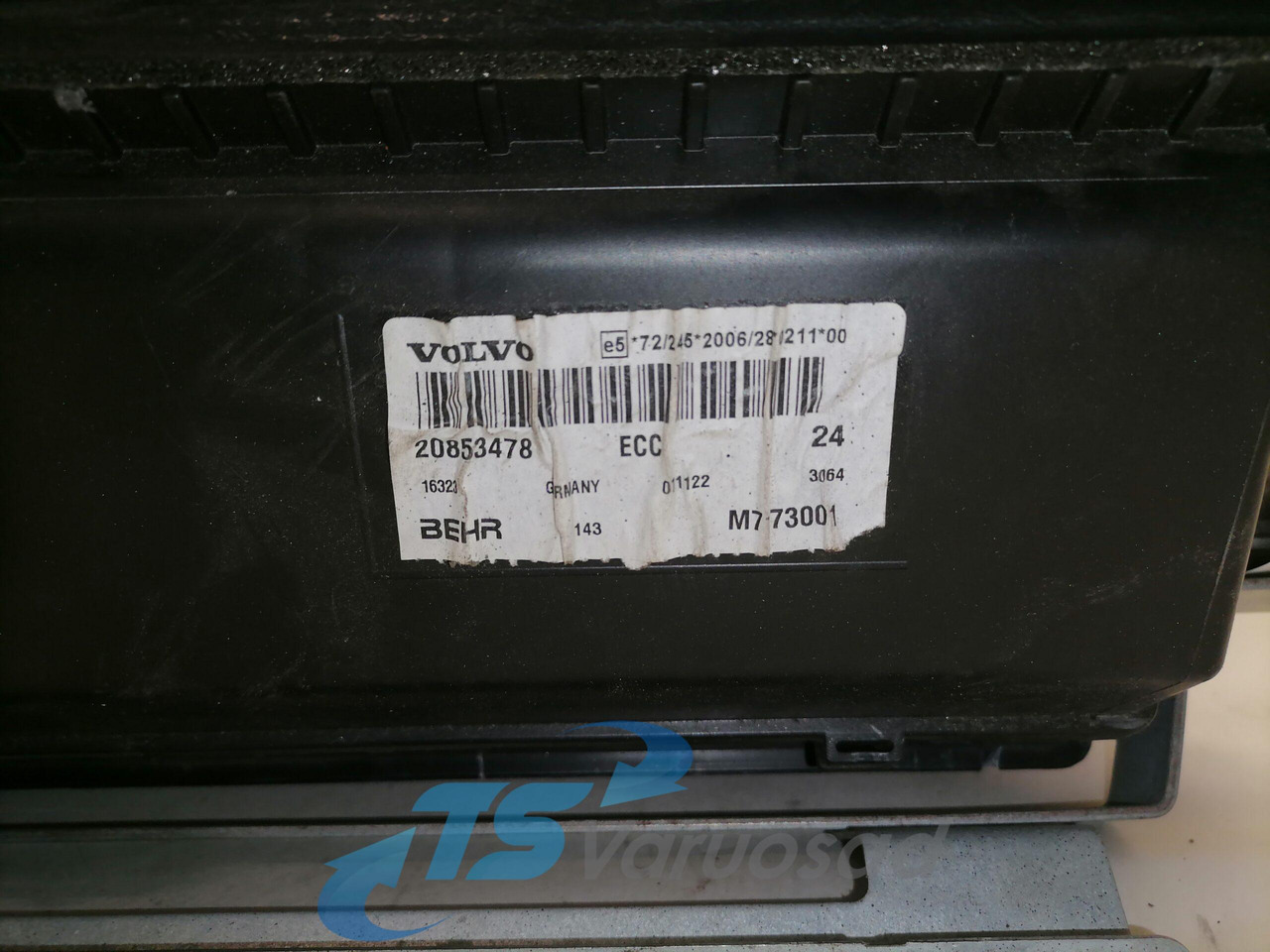 Volvo Heating unit 20853478 - Universalteil für LKW: das Bild 4 Volvo Heating unit 20853478 - Universalteil für LKW: das Bild 4