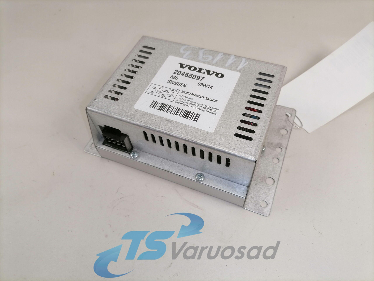 Volvo Radio Memory Backup 20455097 - Steuergerät für LKW: das Bild 1 Volvo Radio Memory Backup 20455097 - Steuergerät für LKW: das Bild 1