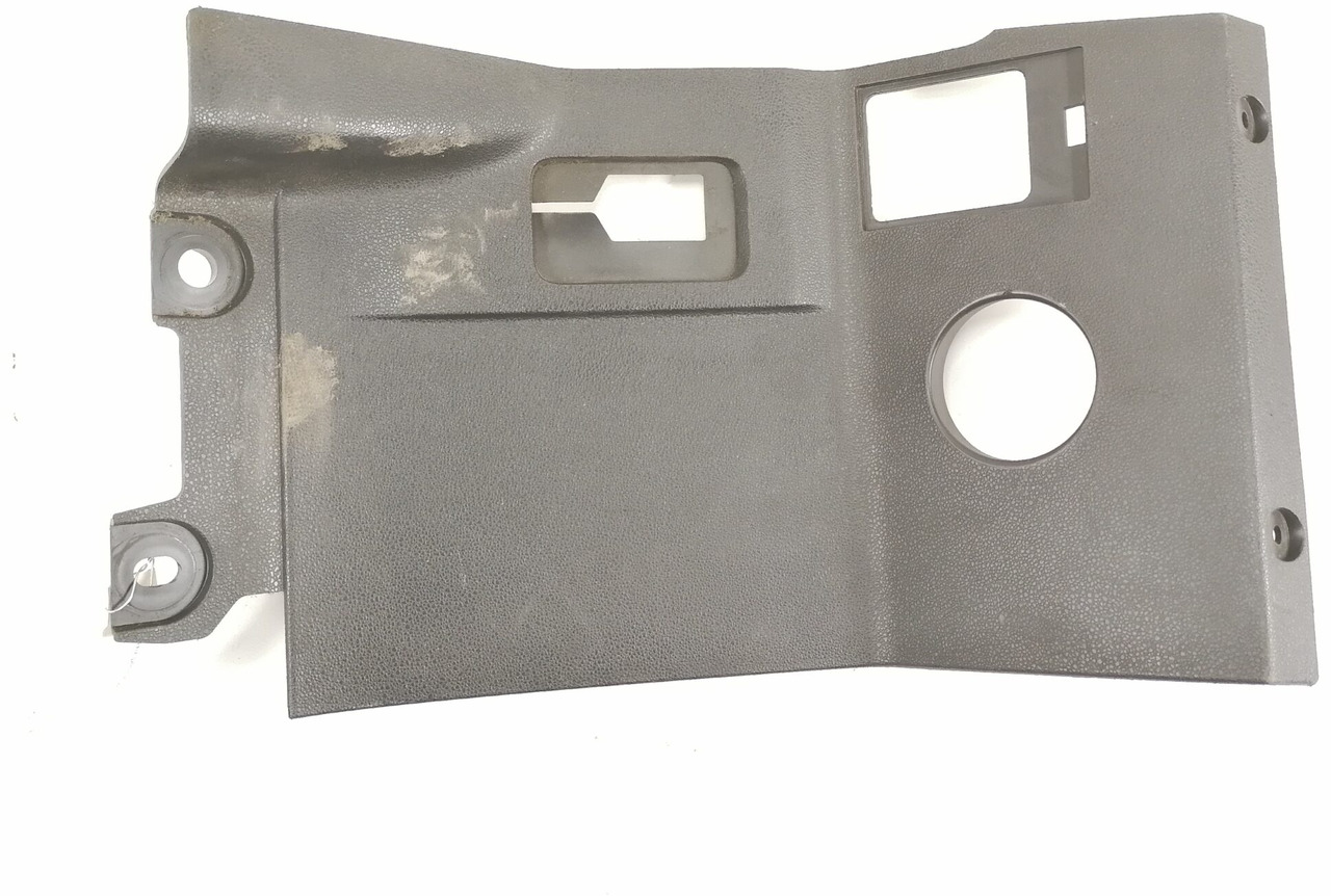 Volvo Salongi plastik 82415366 - Universalteil für LKW: das Bild 1 Volvo Salongi plastik 82415366 - Universalteil für LKW: das Bild 1