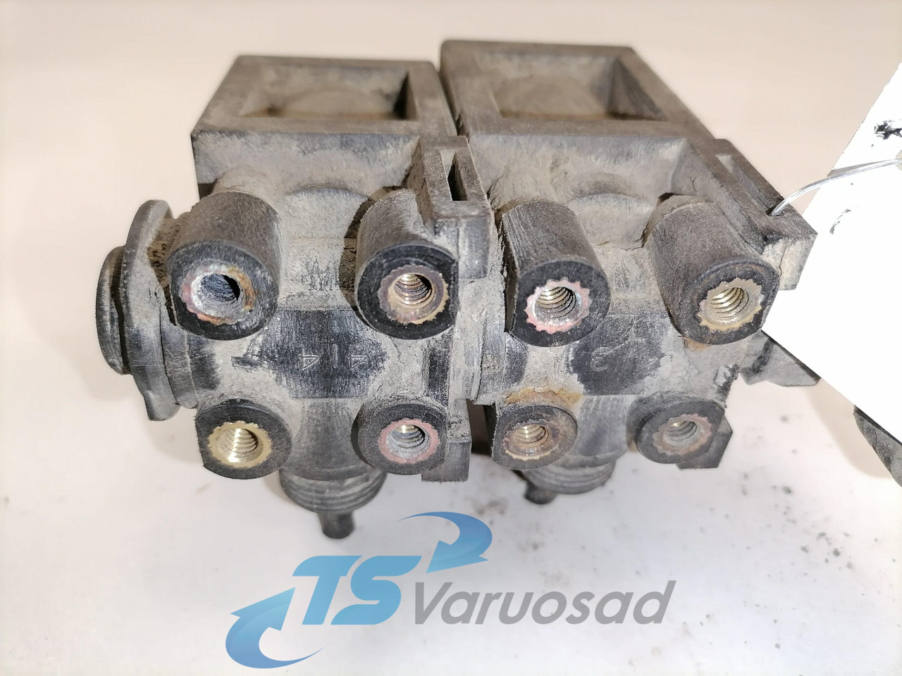 Volvo Solenoid valve 21472978 - Bremsventil für LKW: das Bild 2 Volvo Solenoid valve 21472978 - Bremsventil für LKW: das Bild 2