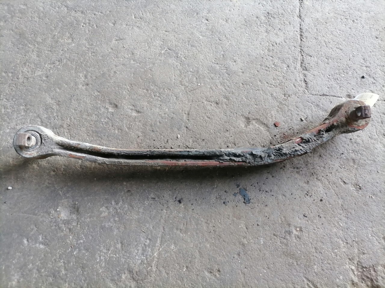 Volvo Torque rod 3986358 - Achse und Teile für LKW: das Bild 2 Volvo Torque rod 3986358 - Achse und Teile für LKW: das Bild 2