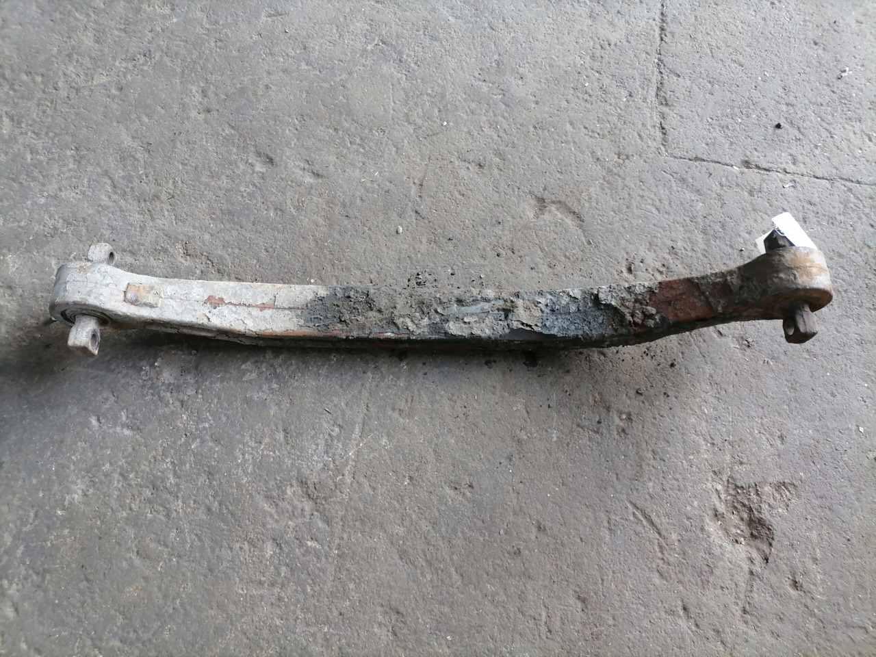 Volvo Torque rod 3986358 - Achse und Teile für LKW: das Bild 3 Volvo Torque rod 3986358 - Achse und Teile für LKW: das Bild 3