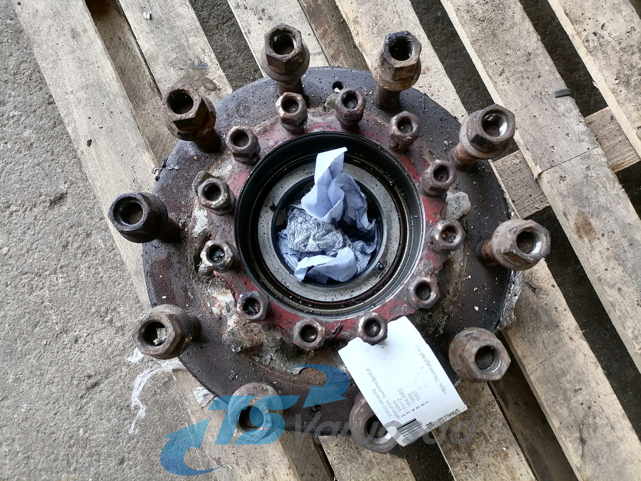 Volvo Wheel hub 3943982 - Radnabe/-lagerung für LKW: das Bild 3 Volvo Wheel hub 3943982 - Radnabe/-lagerung für LKW: das Bild 3