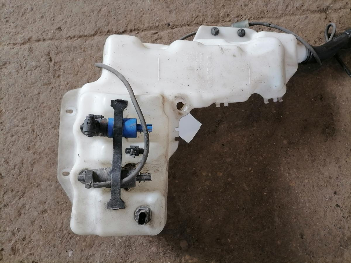 Volvo Windscreen washer fluid tank 84092257 - Scheibenwischer für LKW: das Bild 3 Volvo Windscreen washer fluid tank 84092257 - Scheibenwischer für LKW: das Bild 3
