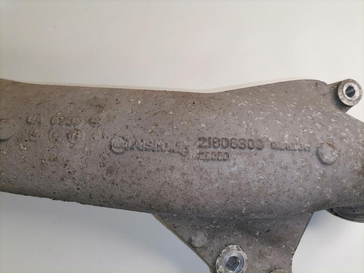 Volvo intercooler pipe 21806309 - Interkühler für LKW: das Bild 5 Volvo intercooler pipe 21806309 - Interkühler für LKW: das Bild 5