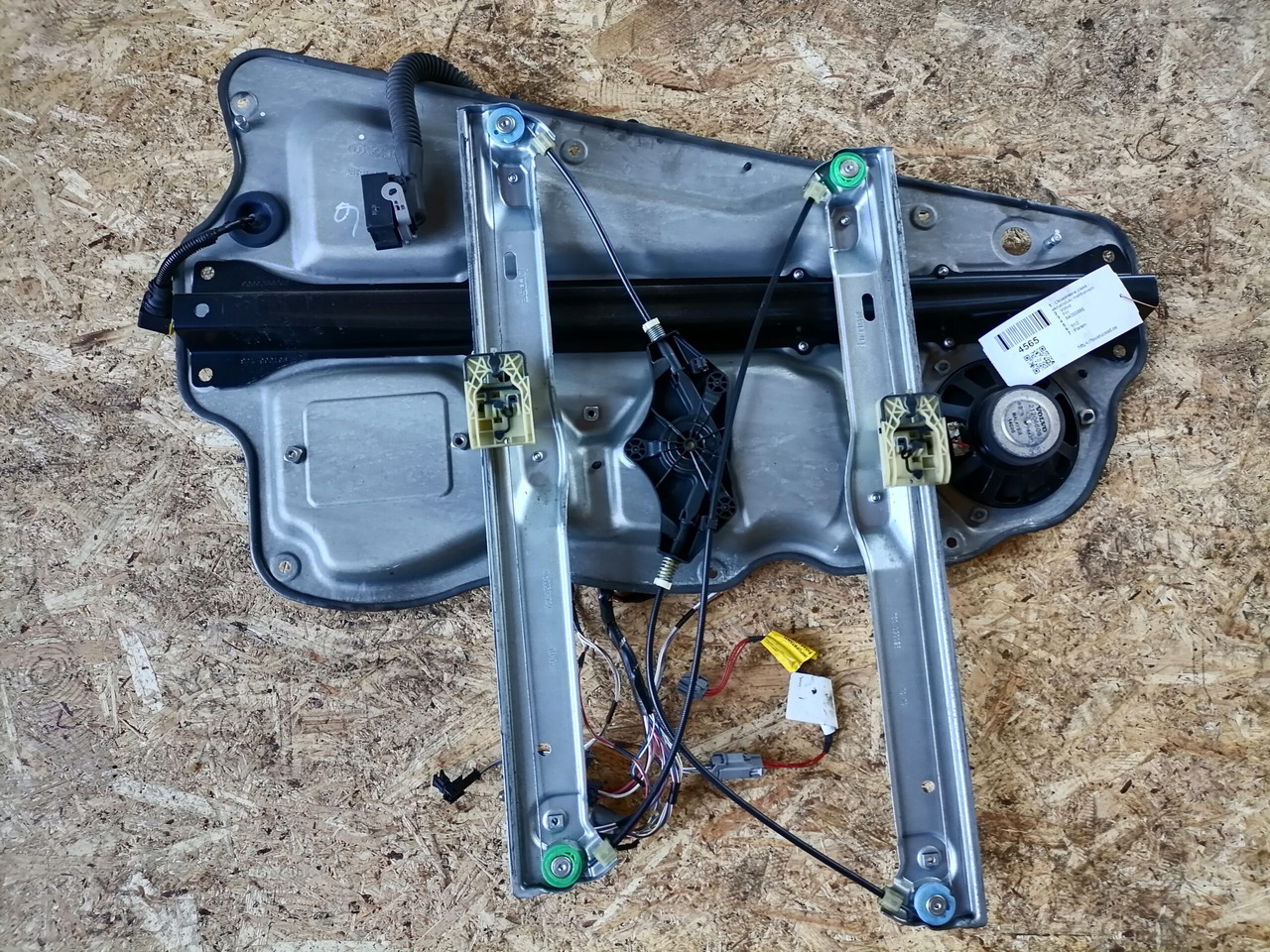 Volvo window mechanism 84055886 - Tür und Teile für LKW: das Bild 3 Volvo window mechanism 84055886 - Tür und Teile für LKW: das Bild 3