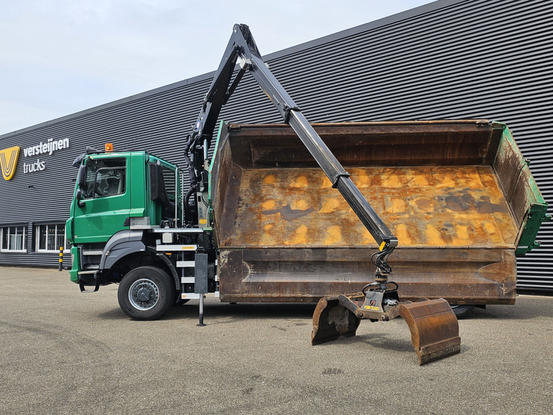 DAF TATRA 6X6 / T158/II / 2 SIDE TIPPER - HMF Z CRANE - Kipper, Autokran: das Bild 3 DAF TATRA 6X6 / T158/II / 2 SIDE TIPPER - HMF Z CRANE - Kipper, Autokran: das Bild 3