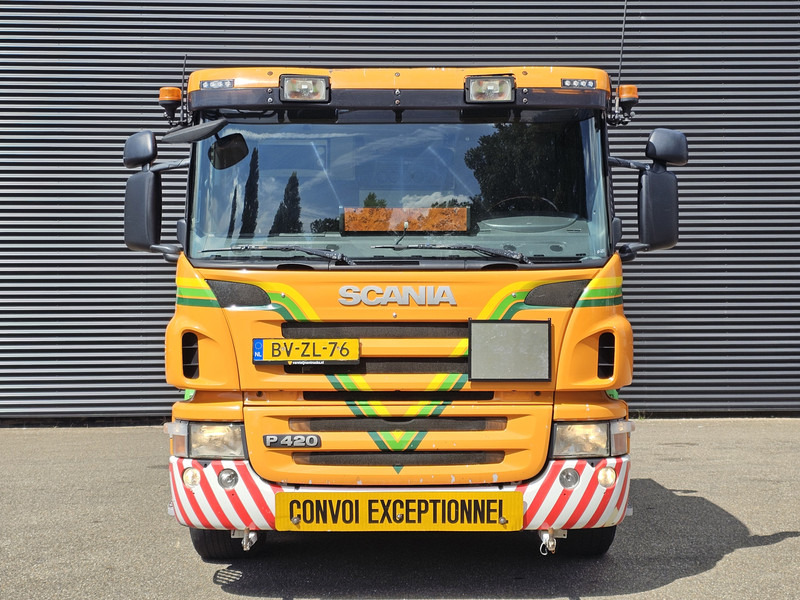 LKW Scania P420 10x4 / 150T / MANUAL GEARBOX / RETARDER: das Bild 8