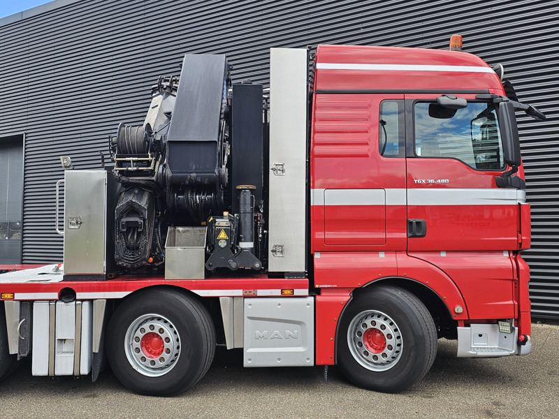 Sattelzugmaschine MAN TGX 37.480 8x2-6 / HMF 85 t/m CRANE / KRAN: das Bild 11