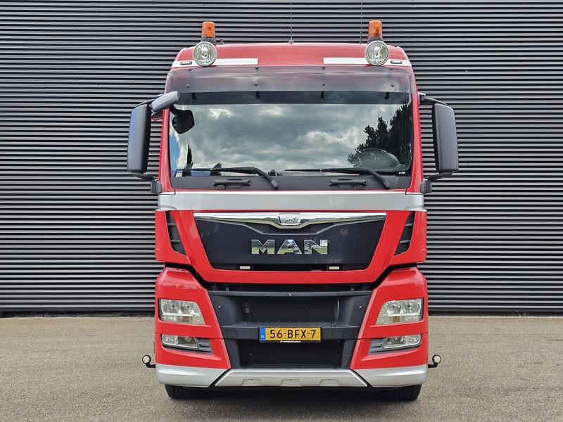 Sattelzugmaschine MAN TGX 37.480 8x2-6 / HMF 85 t/m CRANE / KRAN: das Bild 13