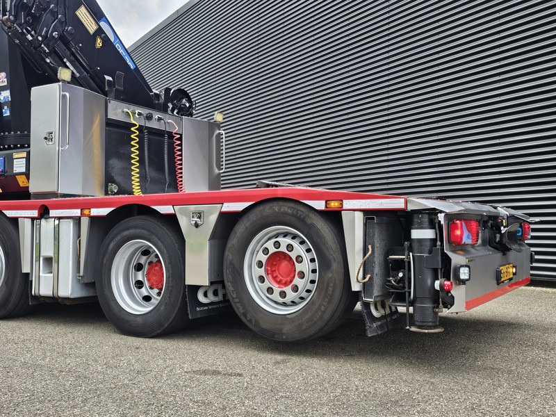 Sattelzugmaschine MAN TGX 37.480 8x2-6 / HMF 85 t/m CRANE / KRAN: das Bild 10