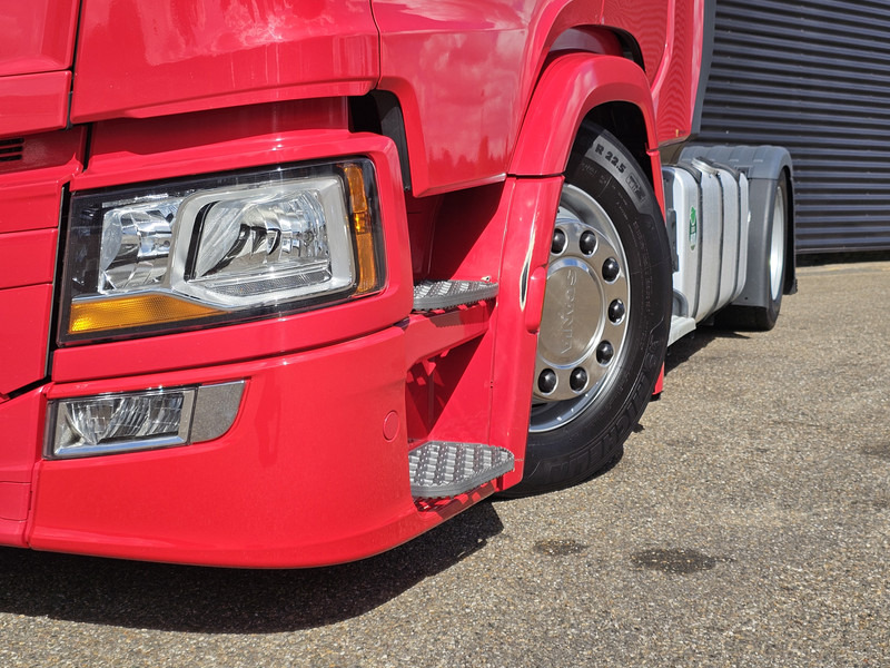 Scania S500 / MEGA / 4X2 / LOWDECK / PARKING-COOLER / RETARDER - Sattelzugmaschine: das Bild 2 Scania S500 / MEGA / 4X2 / LOWDECK / PARKING-COOLER / RETARDER - Sattelzugmaschine: das Bild 2