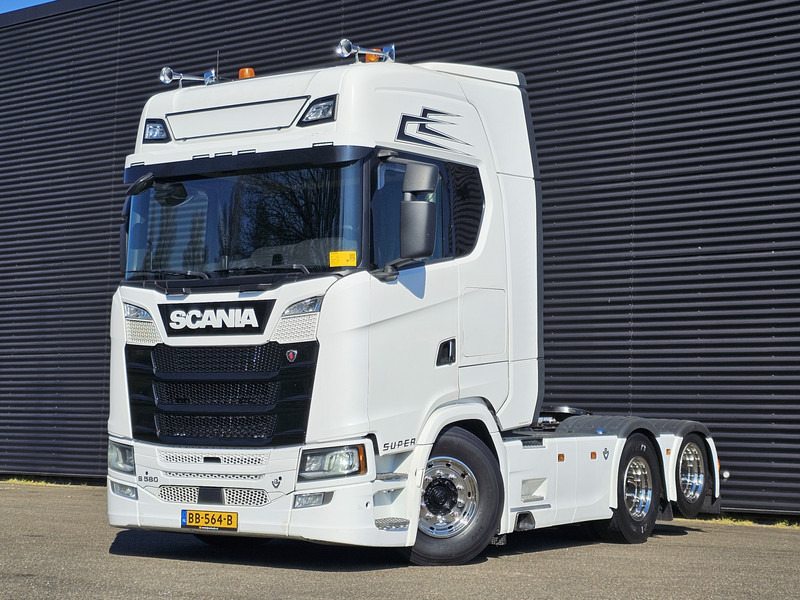 Scania S580 V8 6X2 BOOGIE / FULL AIR / RETARDER - Sattelzugmaschine: das Bild 1 Scania S580 V8 6X2 BOOGIE / FULL AIR / RETARDER - Sattelzugmaschine: das Bild 1