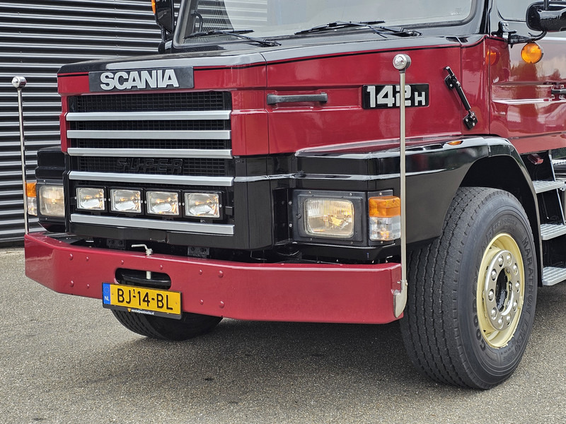 Scania T142.400 V8 / 6x2 BOOGIE / TORPEDO / HAUBER - Sattelzugmaschine: das Bild 4 Scania T142.400 V8 / 6x2 BOOGIE / TORPEDO / HAUBER - Sattelzugmaschine: das Bild 4