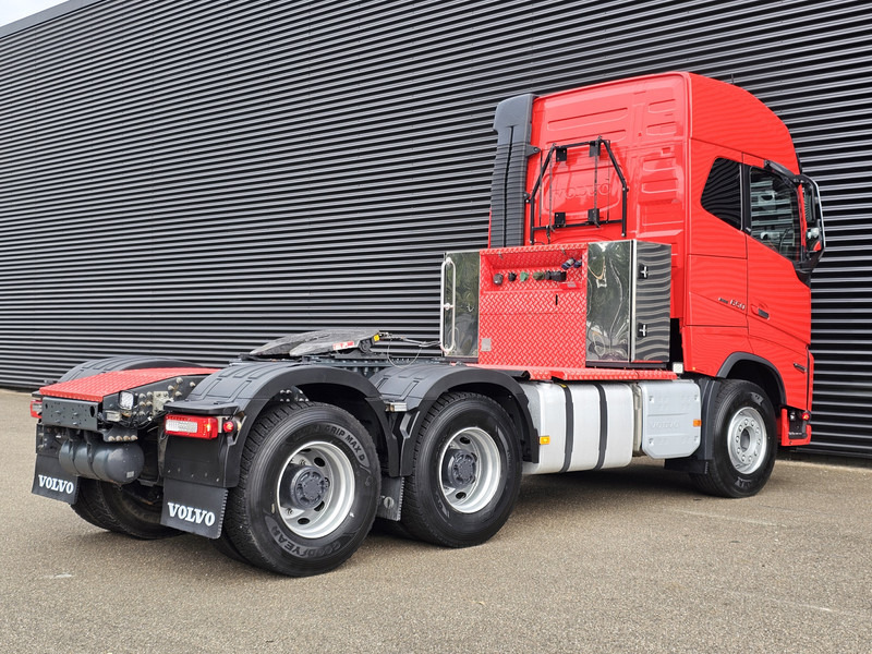 Volvo FH 16 650 / 6x4 BOOGIE / HYDRAULIC / RETARDER / 100T - Sattelzugmaschine: das Bild 2 Volvo FH 16 650 / 6x4 BOOGIE / HYDRAULIC / RETARDER / 100T - Sattelzugmaschine: das Bild 2