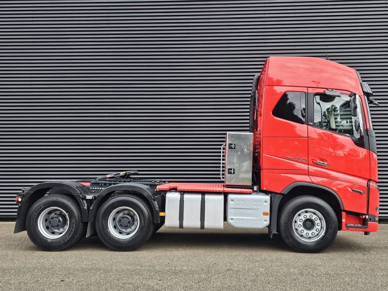 Volvo FH 16 650 / 6x4 BOOGIE / HYDRAULIC / RETARDER / 100T - Sattelzugmaschine: das Bild 5 Volvo FH 16 650 / 6x4 BOOGIE / HYDRAULIC / RETARDER / 100T - Sattelzugmaschine: das Bild 5