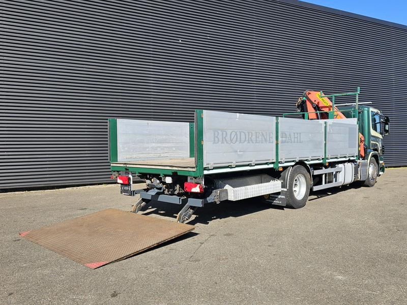 Pritsche LKW, Autokran Scania P320 4x2 / PALFINGER 14 t/m - 14.6 mtr.: das Bild 10
