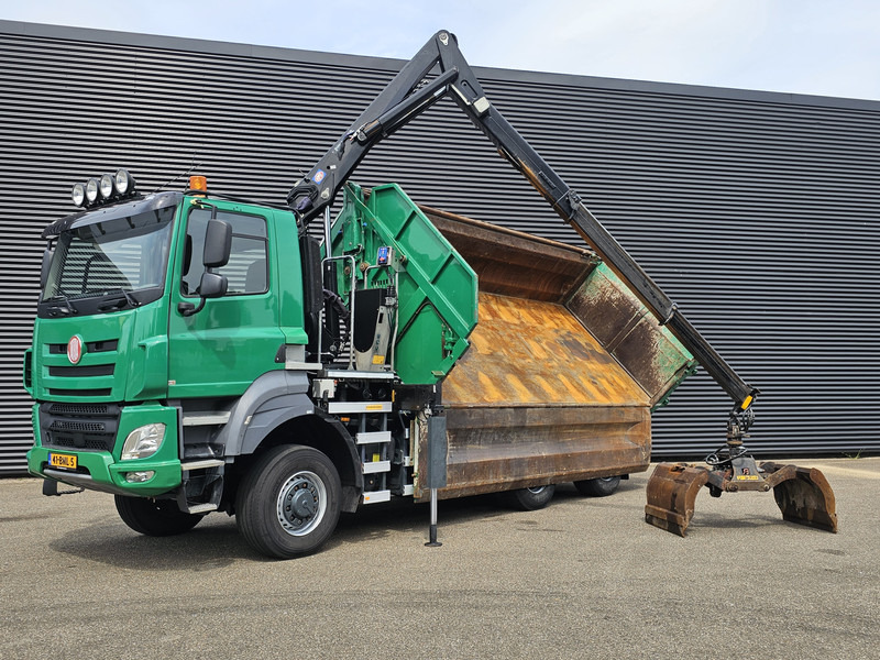 Tatra T158/II 6X6 / HMF Z CRANE + 2 SIDE TIPPER - Kipper, Autokran: das Bild 4 Tatra T158/II 6X6 / HMF Z CRANE + 2 SIDE TIPPER - Kipper, Autokran: das Bild 4