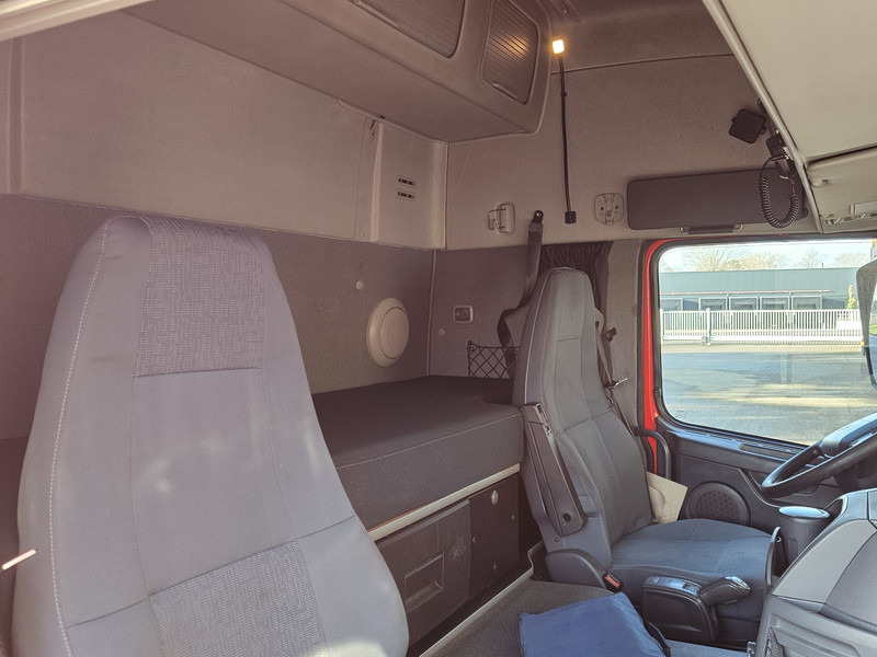 Autokran Volvo FM 410 6x2 / FASSI 42 t/m CRANE / KRAN: das Bild 19