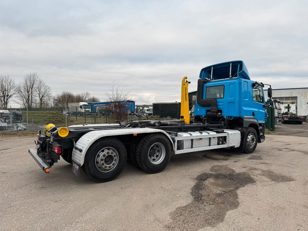 DAF CF 480 6X2 Abroller Funk 8 Stück neue Pirelli DAF CF 480 6X2 Abroller Funk 8 Stück neue Pirelli - Abrollkipper: das Bild 4 DAF CF 480 6X2 Abroller Funk 8 Stück neue Pirelli DAF CF 480 6X2 Abroller Funk 8 Stück neue Pirelli - Abrollkipper: das Bild 4