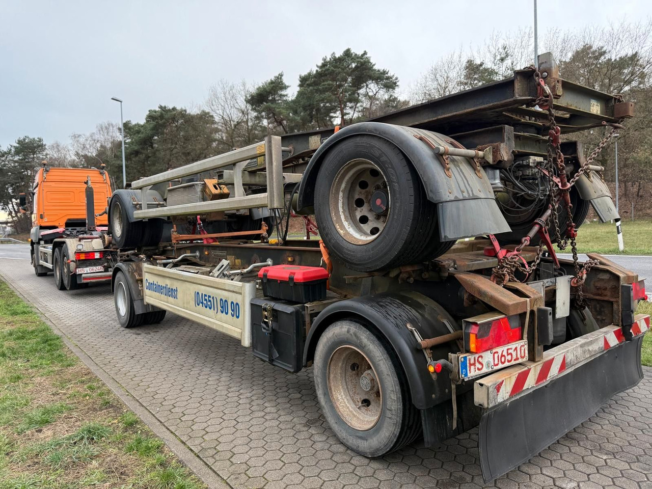 Hüffermann HSA 18.70 Schlittenabroller Containeranhänger 2x - Abrollanhänger/ Absetzanhänger: das Bild 4 Hüffermann HSA 18.70 Schlittenabroller Containeranhänger 2x - Abrollanhänger/ Absetzanhänger: das Bild 4