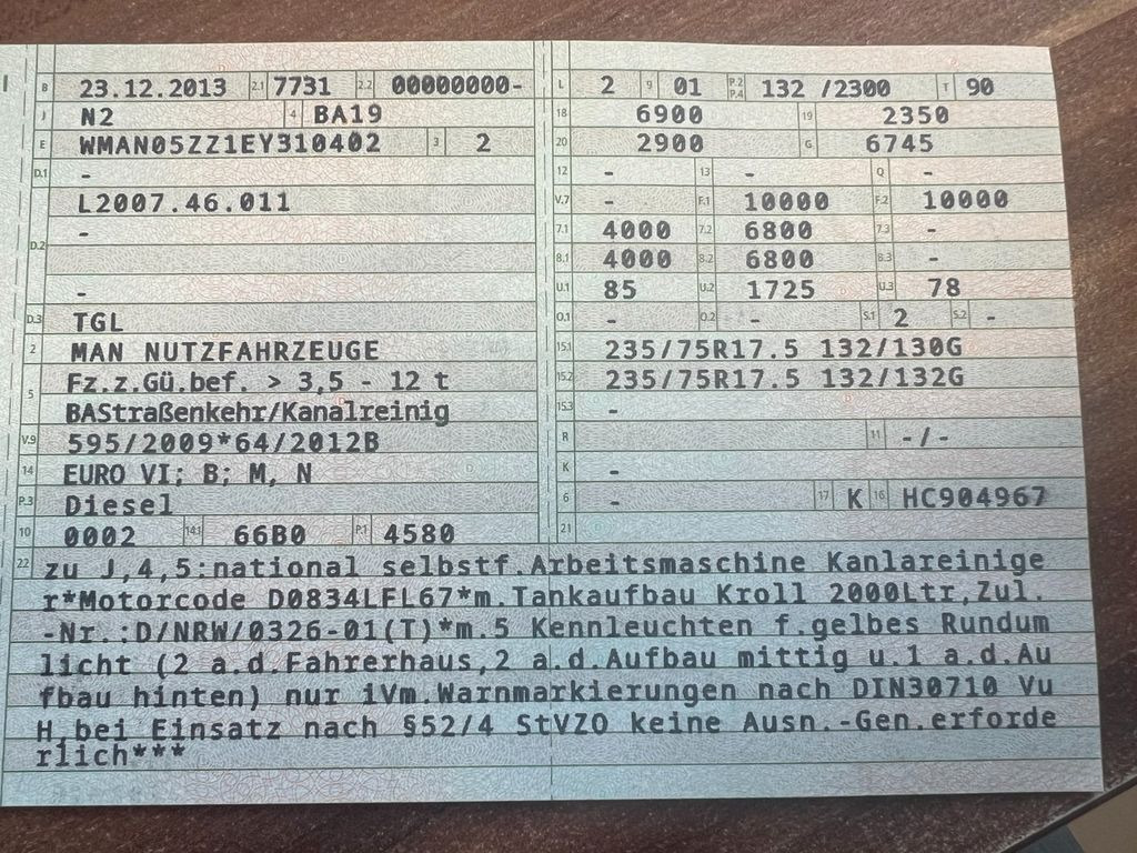 MAN 10.180 Saug & Druck & Spülwagen & Funk Euro 6 MAN 10.180 Saug & Druck & Spülwagen - Saug-/ Spülfahrzeug: das Bild 3 MAN 10.180 Saug & Druck & Spülwagen & Funk Euro 6 MAN 10.180 Saug & Druck & Spülwagen - Saug-/ Spülfahrzeug: das Bild 3