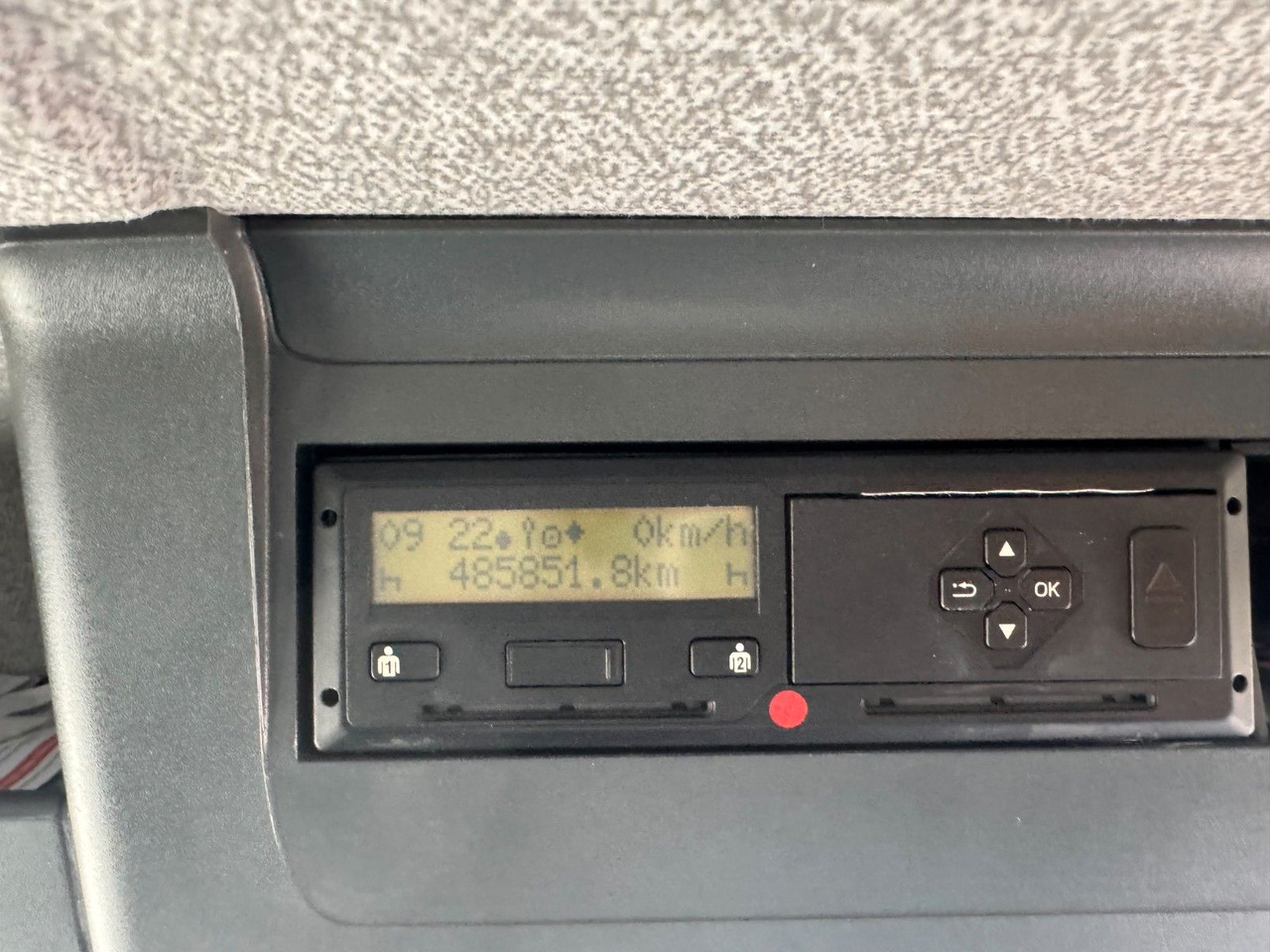 MAN 15.290 4X2 Koffer mit Hebebühne AHK - Koffer LKW: das Bild 4 MAN 15.290 4X2 Koffer mit Hebebühne AHK - Koffer LKW: das Bild 4