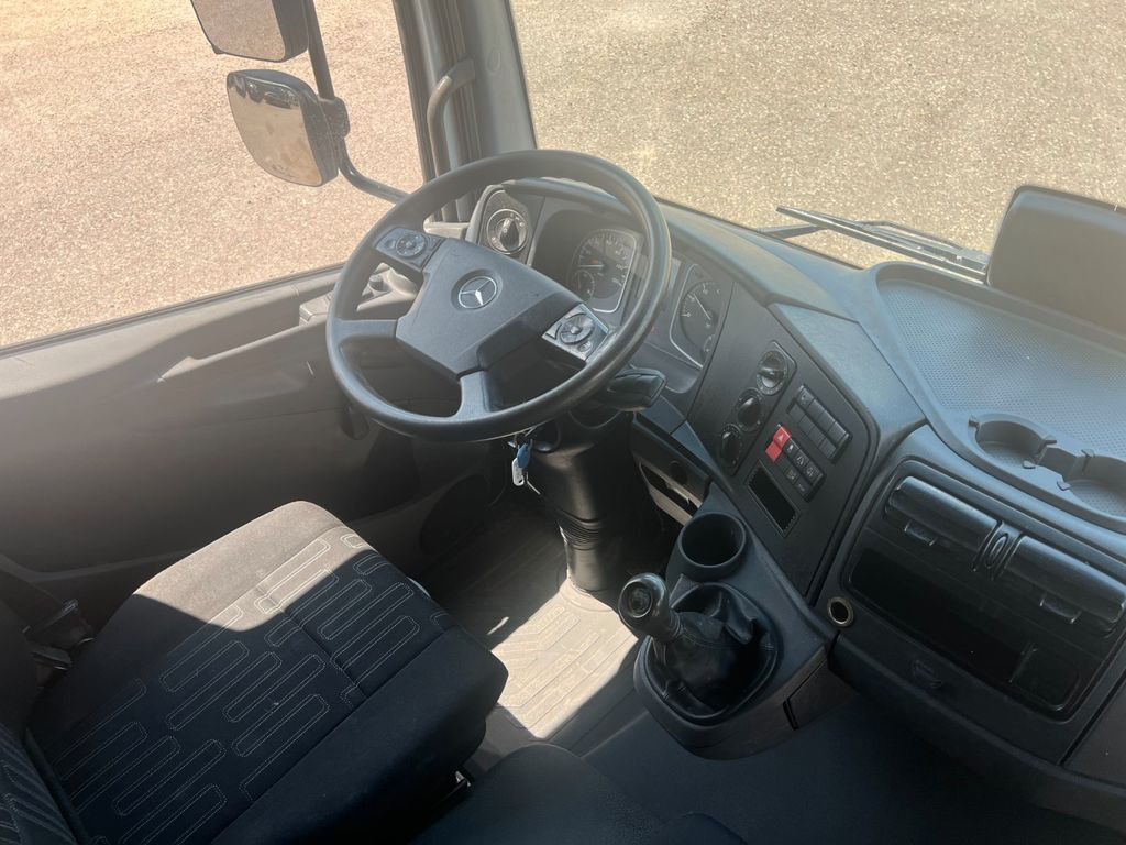 Pritsche LKW Mercedes-Benz 1221 4X2 offene Pritsche: das Bild 6