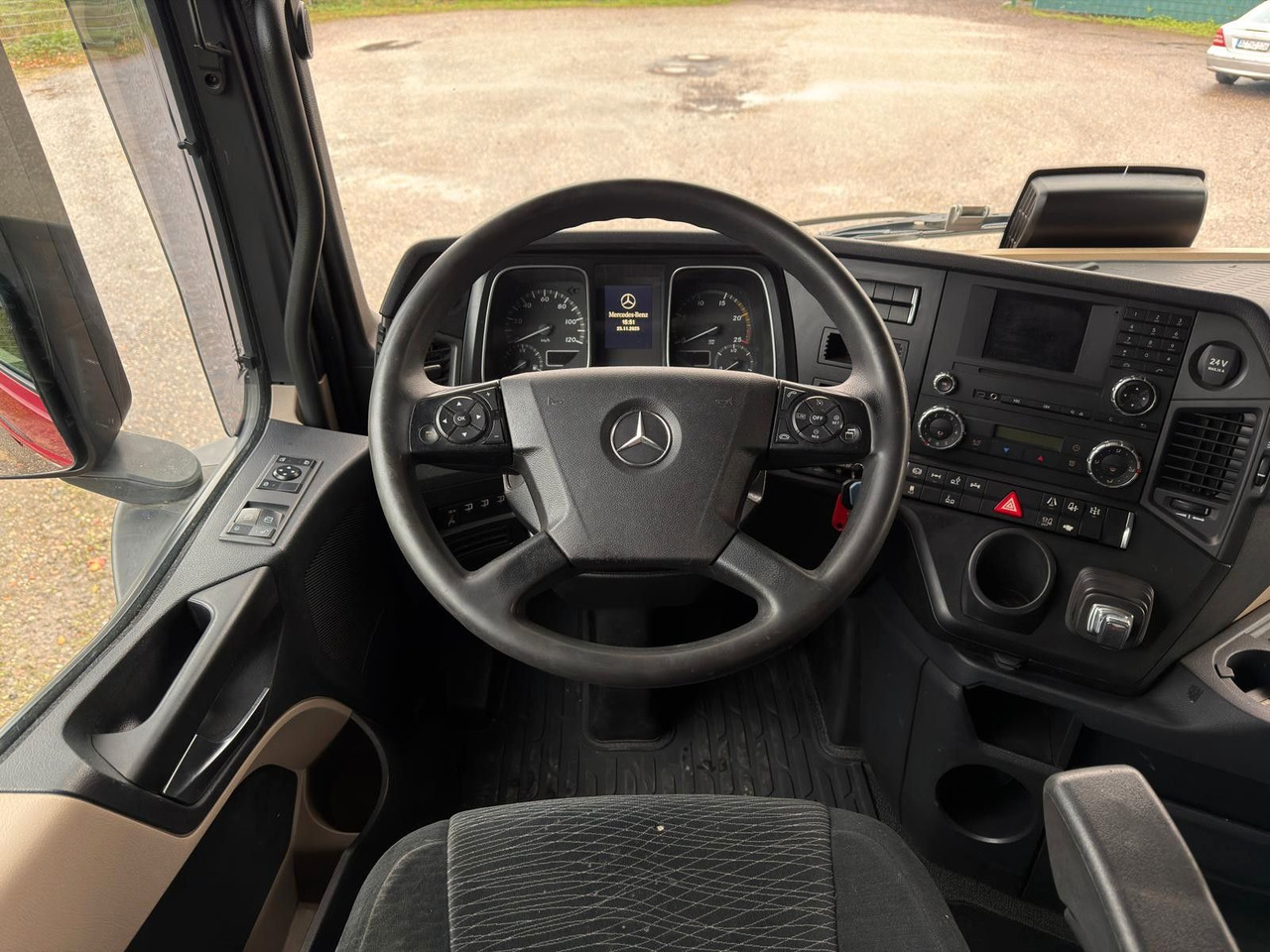 Abrollkipper Mercedes-Benz 2558 6x2 Meiller RK 20.65 | Retarder | Klima: das Bild 17