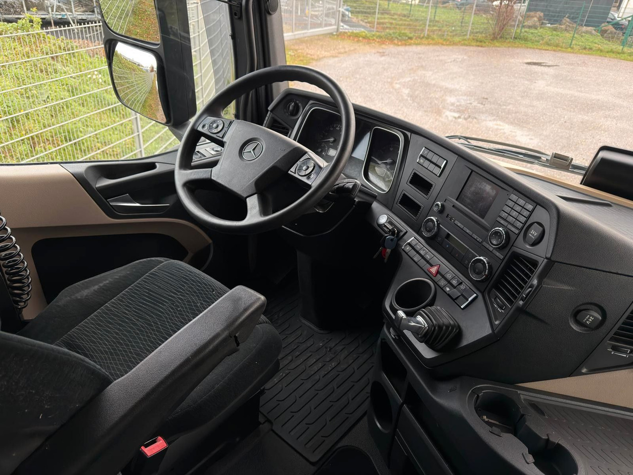 Abrollkipper Mercedes-Benz 2558 6x2 Meiller RK 20.65 | Retarder | Klima: das Bild 18