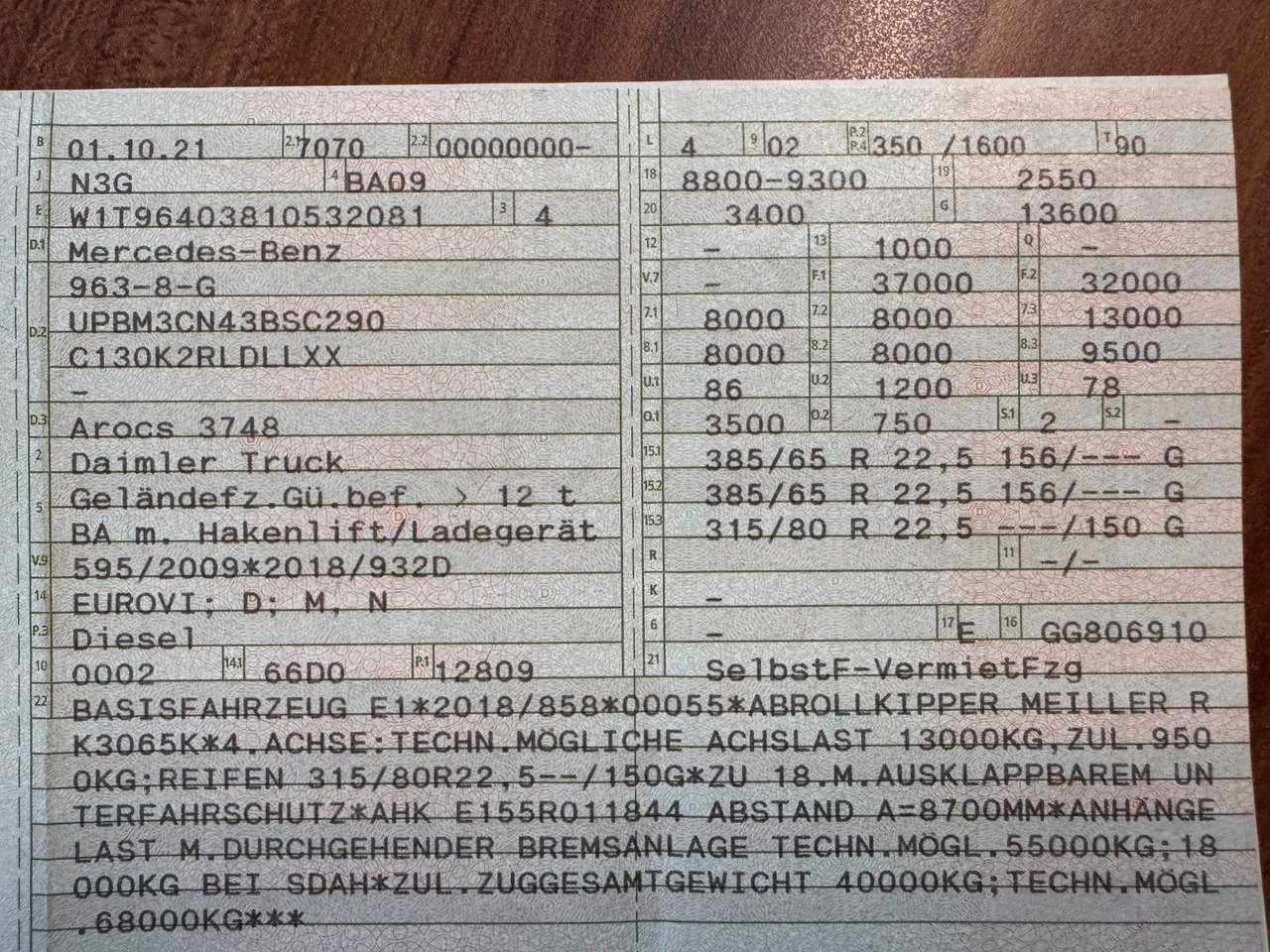 Mercedes-Benz 3748 8x4 Meiller RK30.65 | Funk | hydr.Container - Abrollkipper: das Bild 2 Mercedes-Benz 3748 8x4 Meiller RK30.65 | Funk | hydr.Container - Abrollkipper: das Bild 2