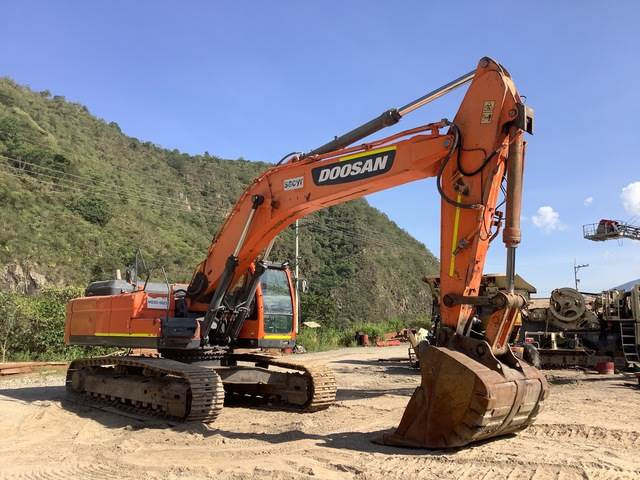 Doosan DX340LCA - Kettenbagger: das Bild 4 Doosan DX340LCA - Kettenbagger: das Bild 4