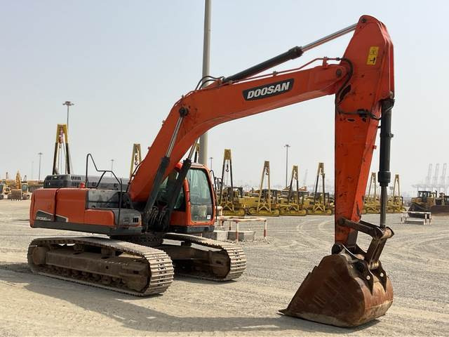 Doosan DX300LC-9C - Kettenbagger: das Bild 4 Doosan DX300LC-9C - Kettenbagger: das Bild 4