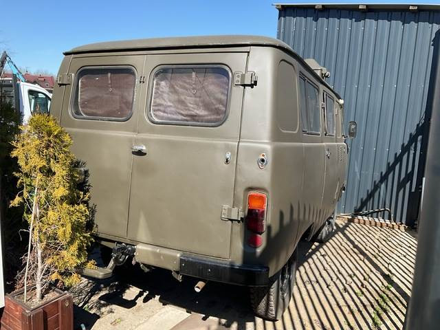 UAZ 452A3 - Kastenwagen: das Bild 4 UAZ 452A3 - Kastenwagen: das Bild 4