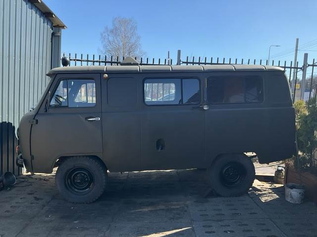 UAZ 452A3 - Kastenwagen: das Bild 1 UAZ 452A3 - Kastenwagen: das Bild 1