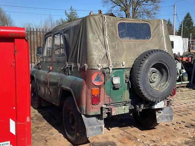 UAZ 469B - PKW: das Bild 3 UAZ 469B - PKW: das Bild 3