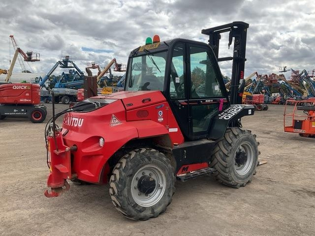 Manitou M30-4 - Geländestapler: das Bild 3 Manitou M30-4 - Geländestapler: das Bild 3