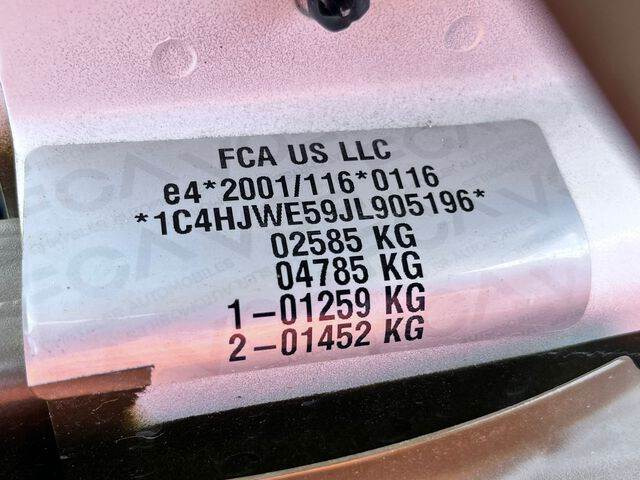 Jeep Wrangler JK Command - PKW: das Bild 5 Jeep Wrangler JK Command - PKW: das Bild 5