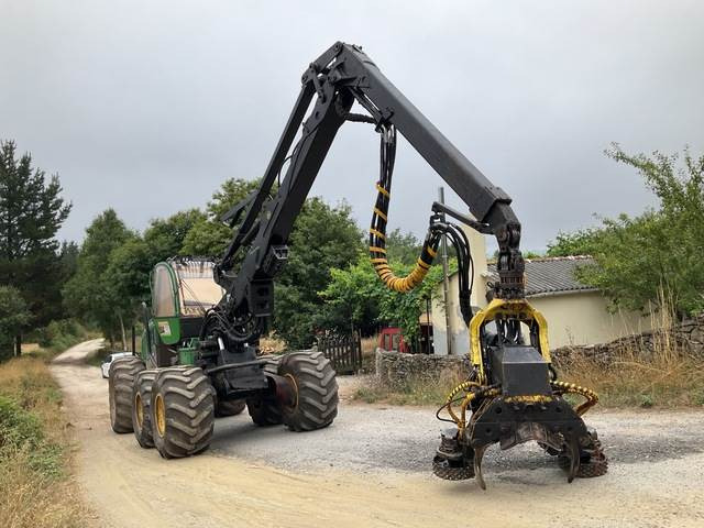 John Deere 1470E - Harvester: das Bild 4 John Deere 1470E - Harvester: das Bild 4