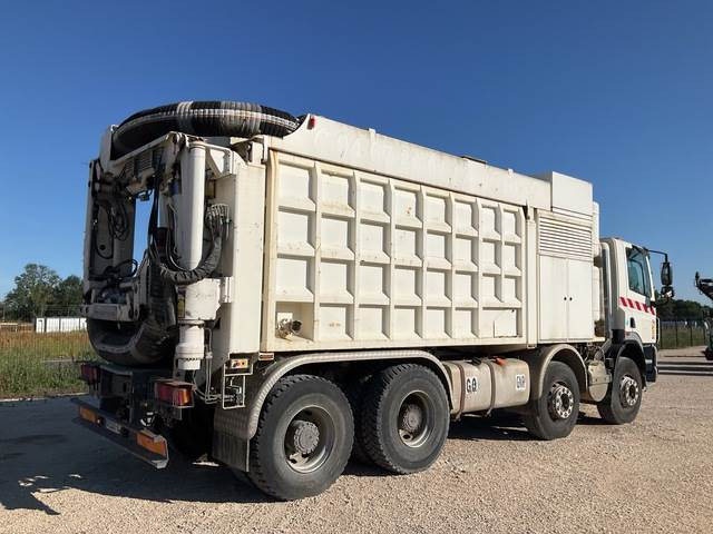 DAF CF85.460 - Kettenbagger: das Bild 3 DAF CF85.460 - Kettenbagger: das Bild 3
