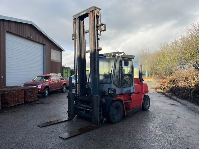 Kalmar DCE80-6 - Dieselstapler: das Bild 1 Kalmar DCE80-6 - Dieselstapler: das Bild 1