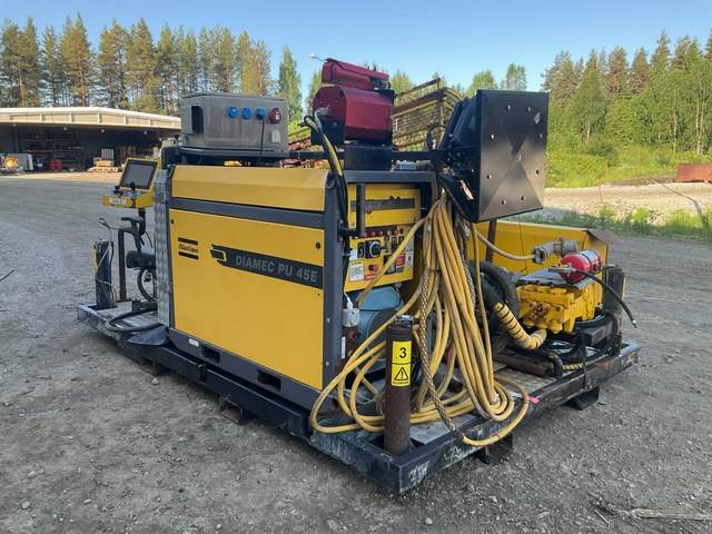 Atlas Copco Diamec U4 - Bohrgerät: das Bild 2 Atlas Copco Diamec U4 - Bohrgerät: das Bild 2