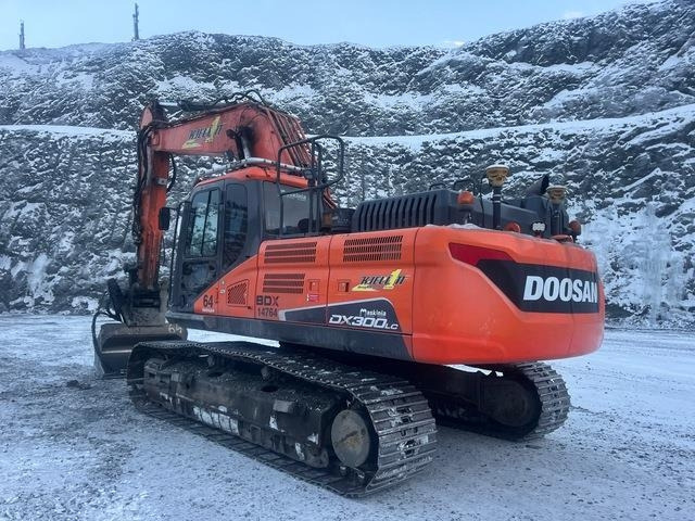 Doosan DX300LC-5 - Kettenbagger: das Bild 2 Doosan DX300LC-5 - Kettenbagger: das Bild 2