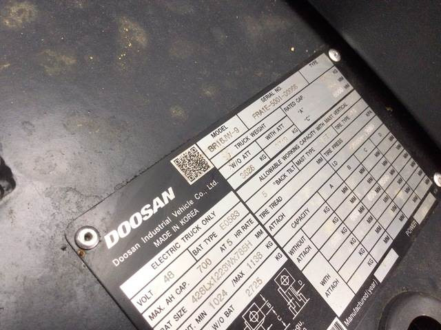 Doosan BR16JW-9 - Schubmaststapler: das Bild 5 Doosan BR16JW-9 - Schubmaststapler: das Bild 5