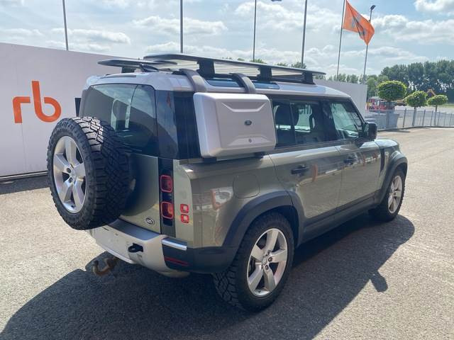 Land Rover Defender 110 - PKW: das Bild 4 Land Rover Defender 110 - PKW: das Bild 4