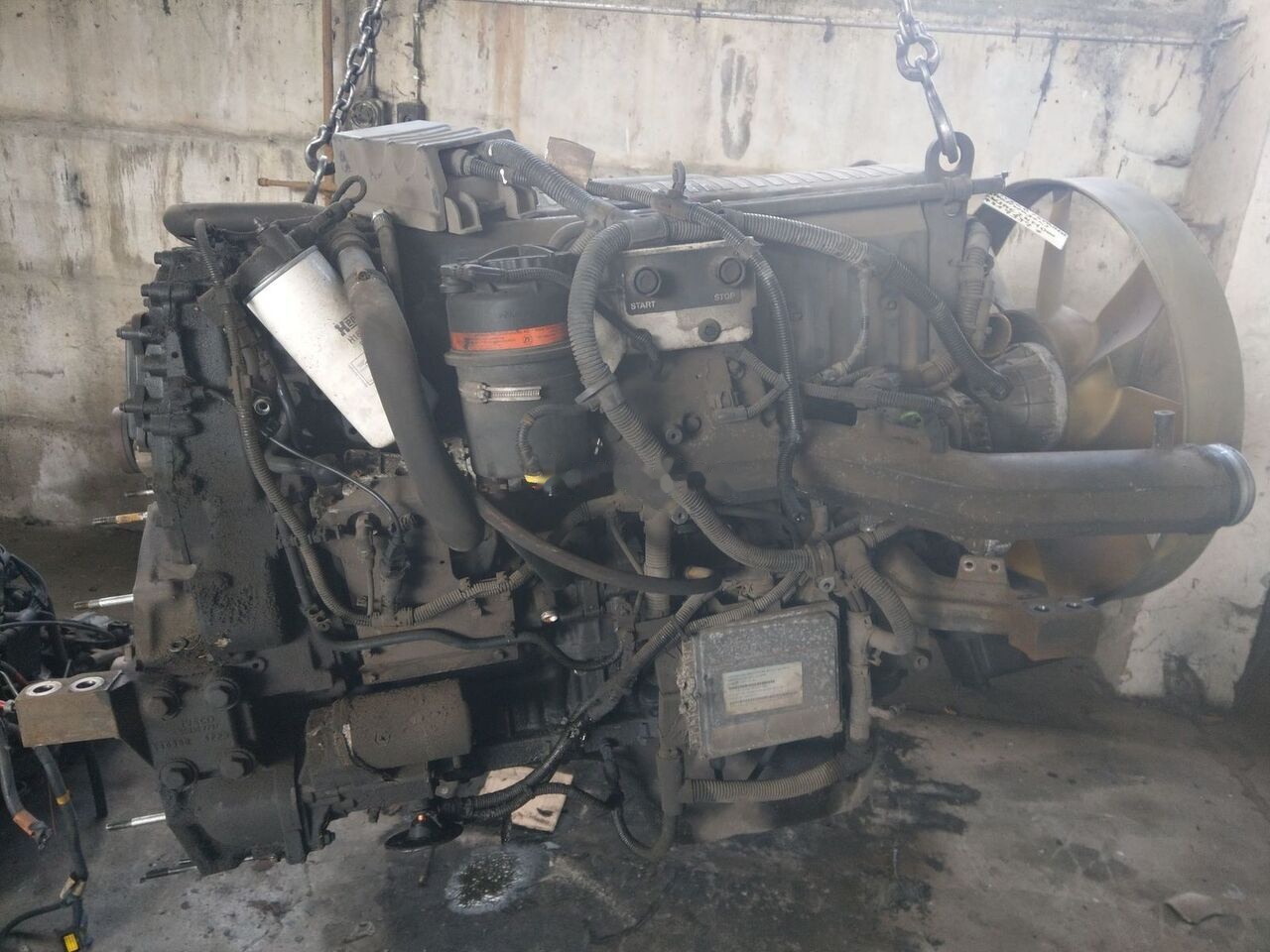 IVECO Cursor 8 F2BE0681F - Motor für LKW: das Bild 2 IVECO Cursor 8 F2BE0681F - Motor für LKW: das Bild 2