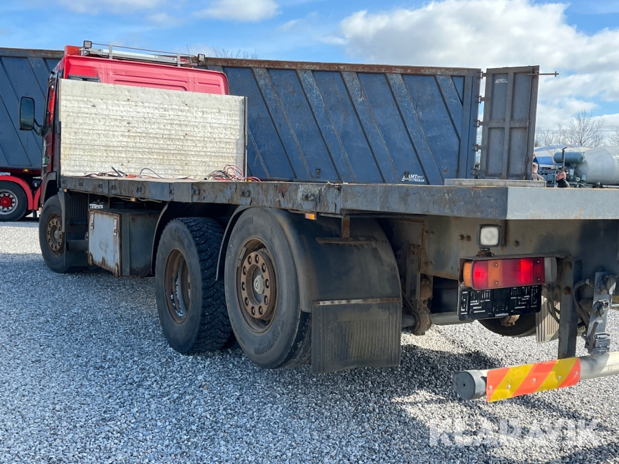 Lastbil Volvo FM12 - Pritsche LKW: das Bild 2 Lastbil Volvo FM12 - Pritsche LKW: das Bild 2