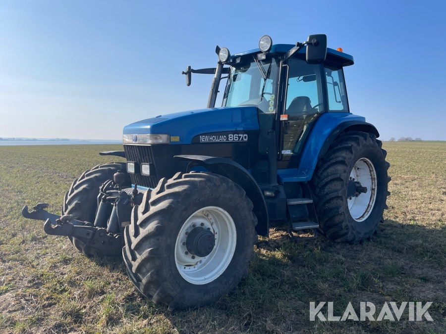 Traktor New Holland 8670 - Traktor: das Bild 1 Traktor New Holland 8670 - Traktor: das Bild 1